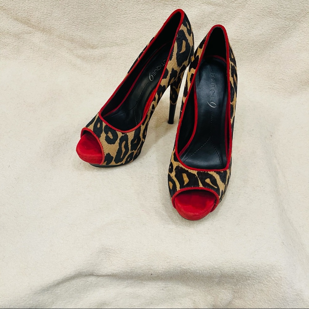 Boutique9 platform heels